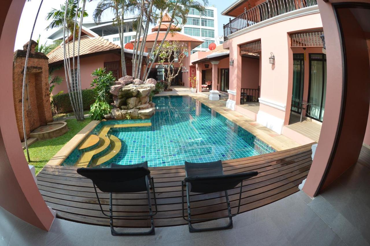 พระตำหนักวิลล่า 10 ห้องนอน พร้อมสระว่ายน้ำส่วนตัว Pattaya Exteriér fotografie