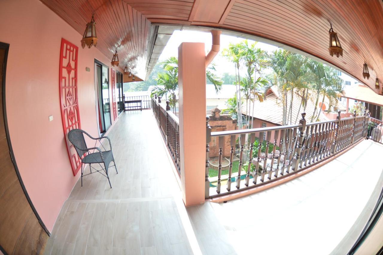 พระตำหนักวิลล่า 10 ห้องนอน พร้อมสระว่ายน้ำส่วนตัว Pattaya Exteriér fotografie