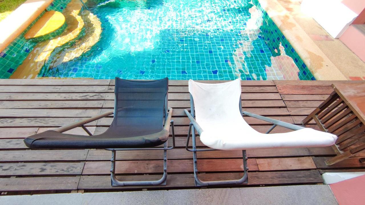 พระตำหนักวิลล่า 10 ห้องนอน พร้อมสระว่ายน้ำส่วนตัว Pattaya Exteriér fotografie